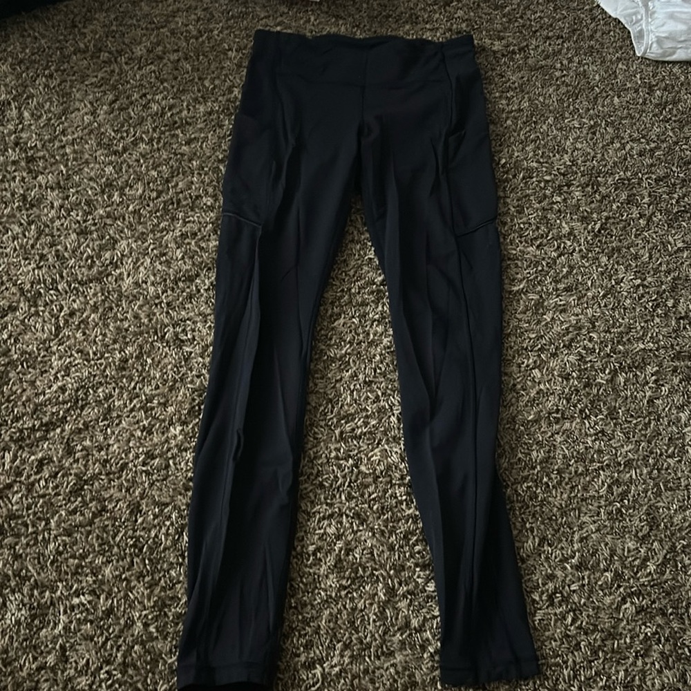 LULULEMON LEGGINGS!